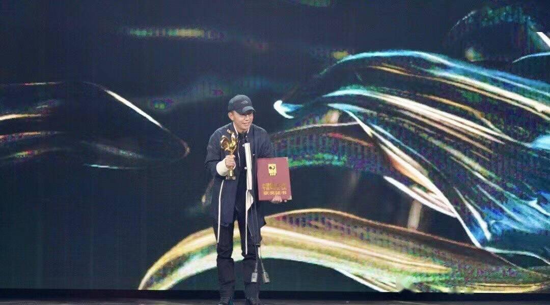 格拉|四川导演旦真旺甲获金鸡奖最佳导演处女作奖:感谢原著阿来