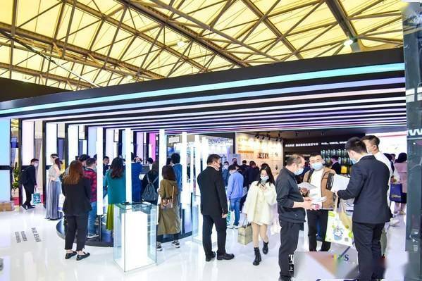 Hotel|向光前行，点亮未来 -- 2022上海国际商业及工程照明展