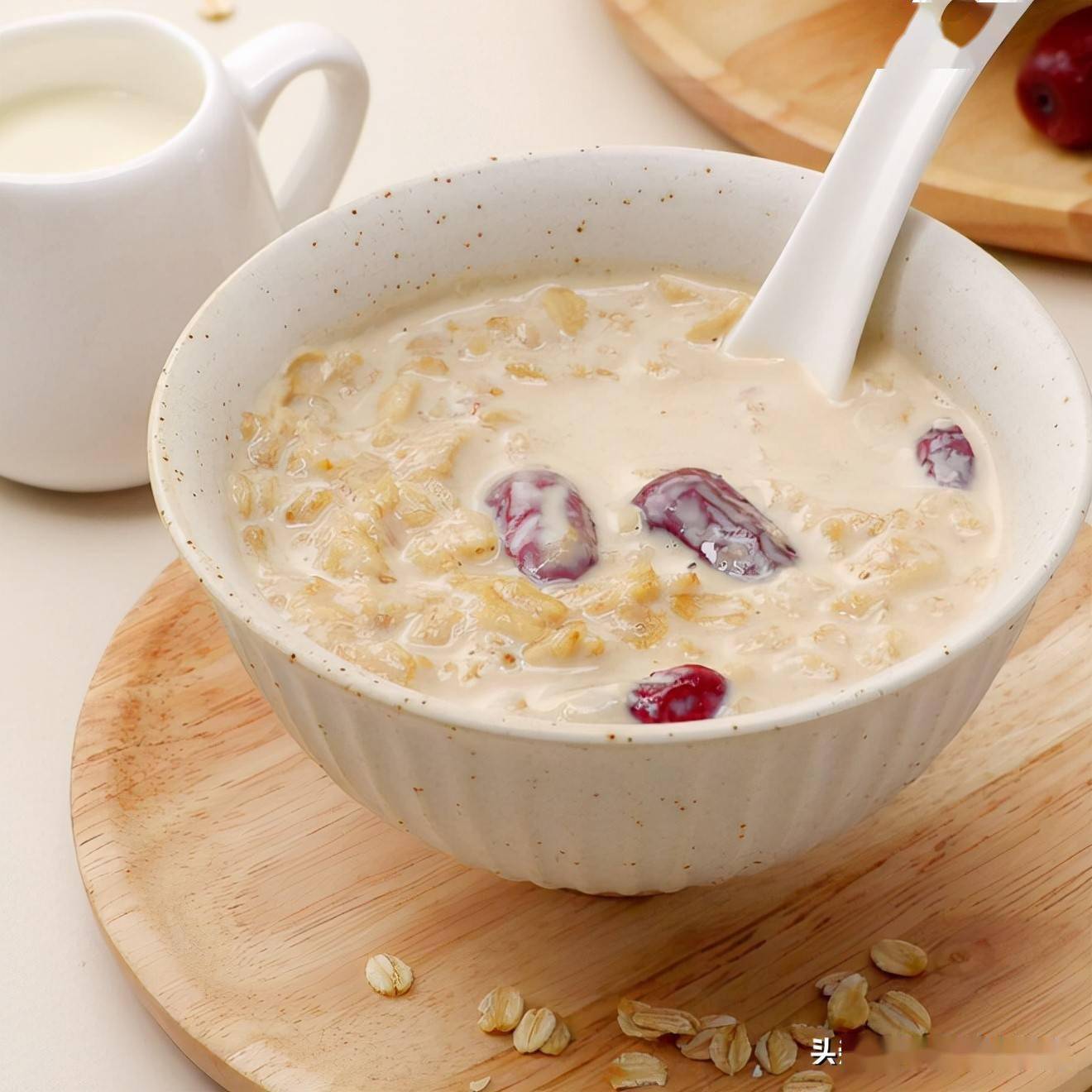 红枣牛奶燕麦粥_关火_配料表_食材