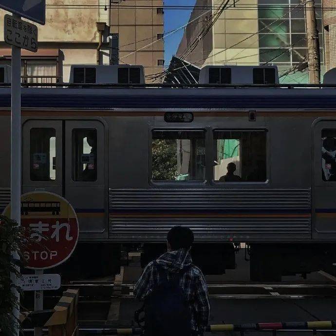 氛围感满分的背景图20