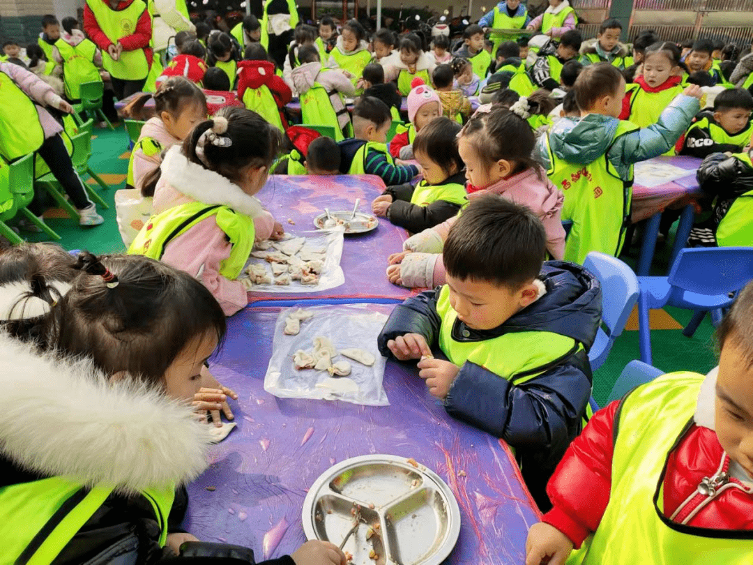 童心|童心迎元旦 快乐动起来——中心幼儿园庆元旦活动