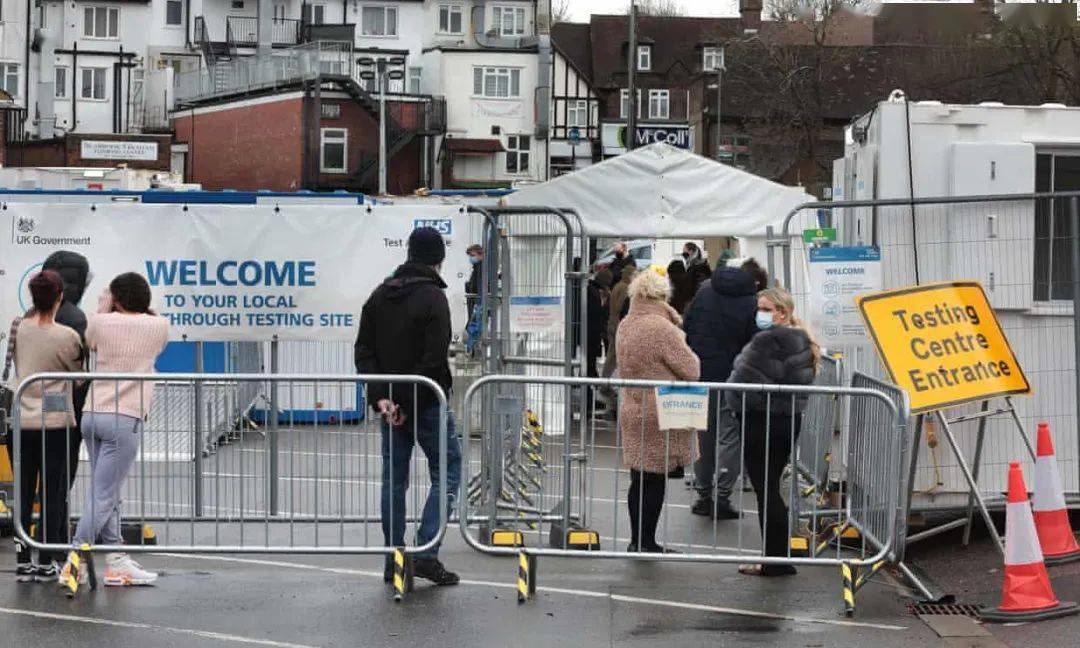 英国发现的omicron感染总数达到210,122,其中英格兰181,547例,苏格兰9