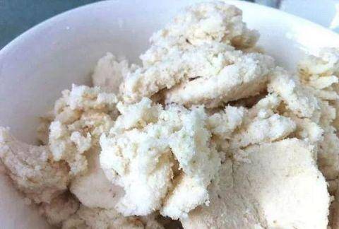 在家里怎么自制鱼饵 c4c4c845a8dd49c881c5cb3287db1732.jpeg