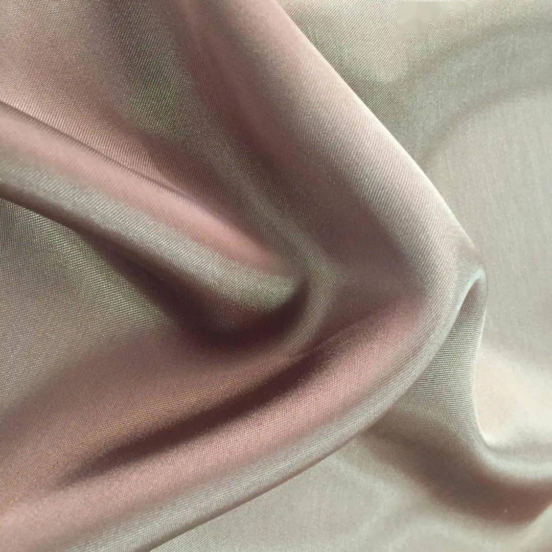 醋酸纤维分为二醋酯纤维和三醋酯纤维,是人造纤维的一种.