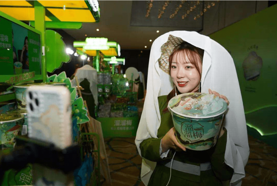 细分化|谁能撑起休闲零食的大生意?