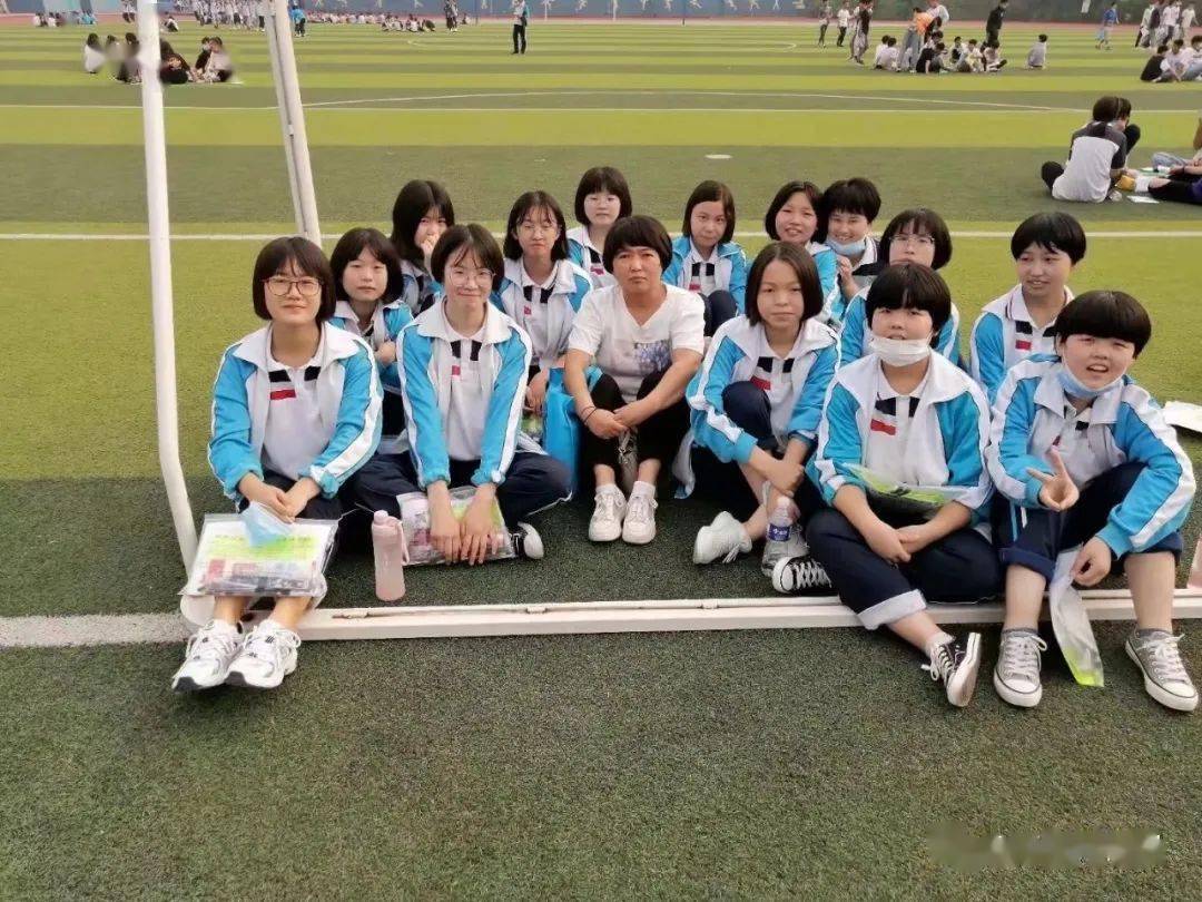 点赞永年人永年区第五中学教师杜社菊用心教育用爱感化