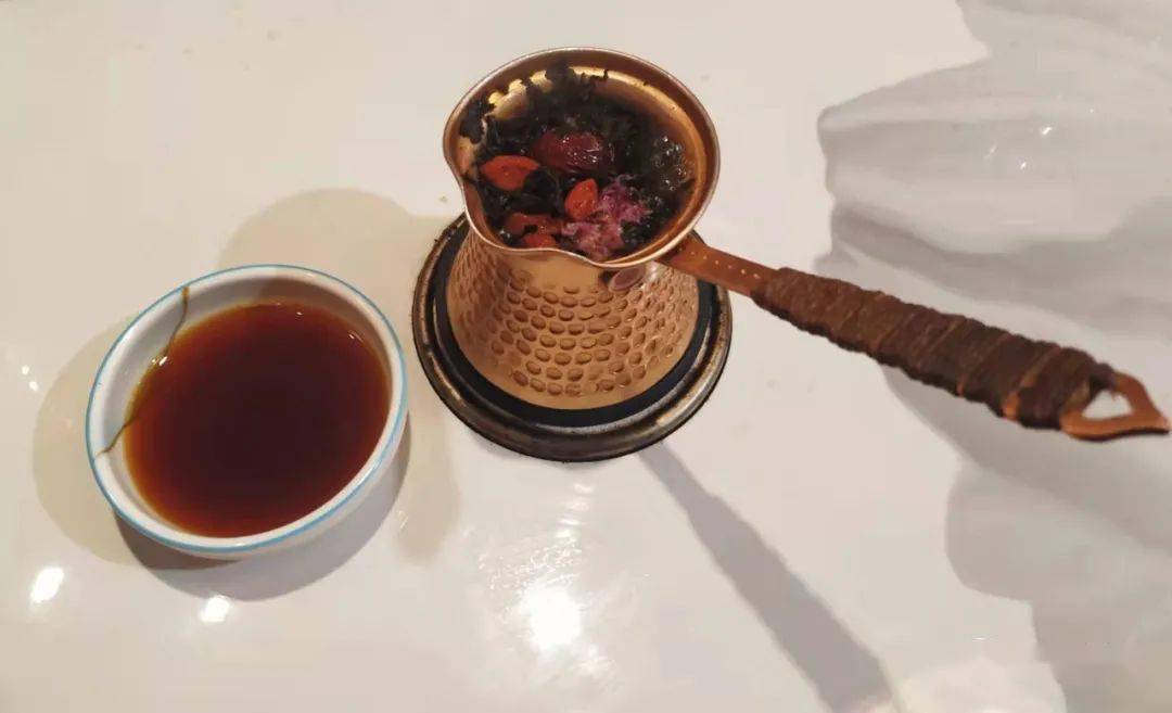 在马艺馨茶馆喝罐罐茶及聊天乐趣多多.