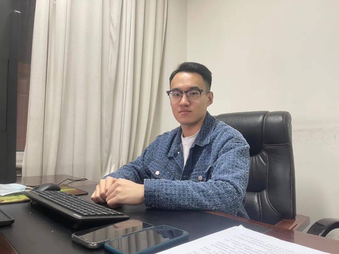 学生工作丨黑龙江工商学院校级三好学生事迹展