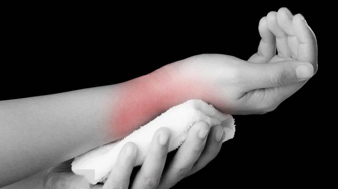 快住手宝宝受伤别再用这些错误的急救方法了更伤娃