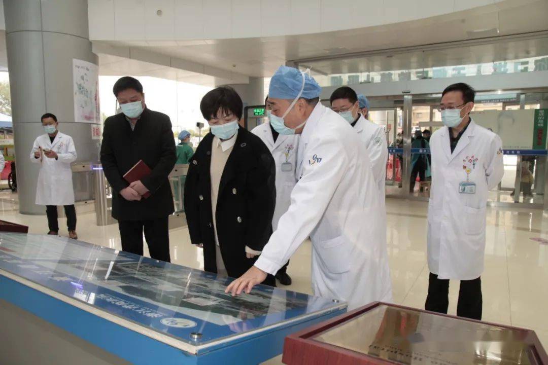 持续加力攻坚克难强化保障护航前行丨今天上午副区长屠定玉调研普陀