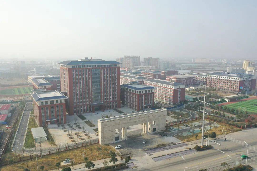 项目动态阜阳市颍东区职业教育中心二期项目顺利通过竣工验收