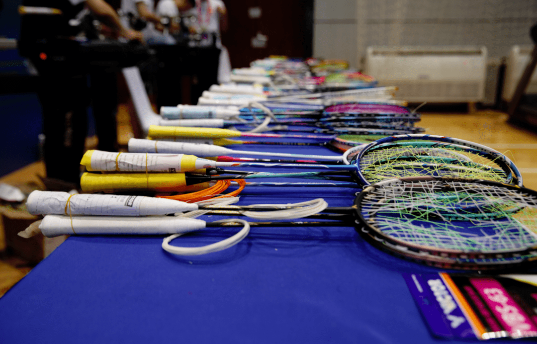 哪里有租羽毛球拍的 9db16e2d211d4e8ab63b38df12983c35.png