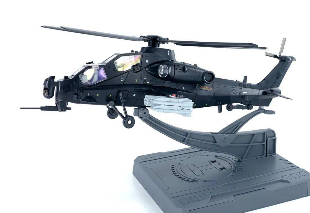 国产第一代武装直升机,竟然变成了机器人!_机甲_变形_关节