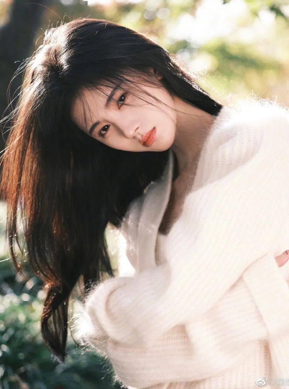 鞠婧祎鞠婧祎的美女思路再升级,修完“鞠学”伪素颜都开挂