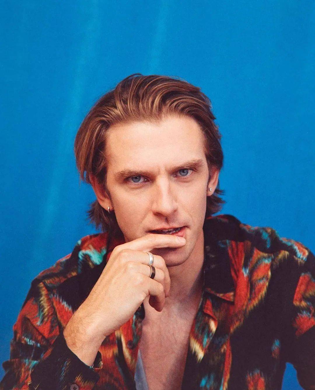 一位男演员我们也不能忘记他就是大表哥 dan stevens