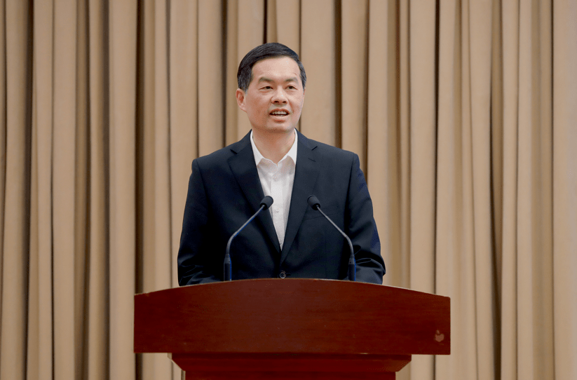 省委常委,市委书记刘小涛,市委常委,秘书长王军,中国银保监会资金部副