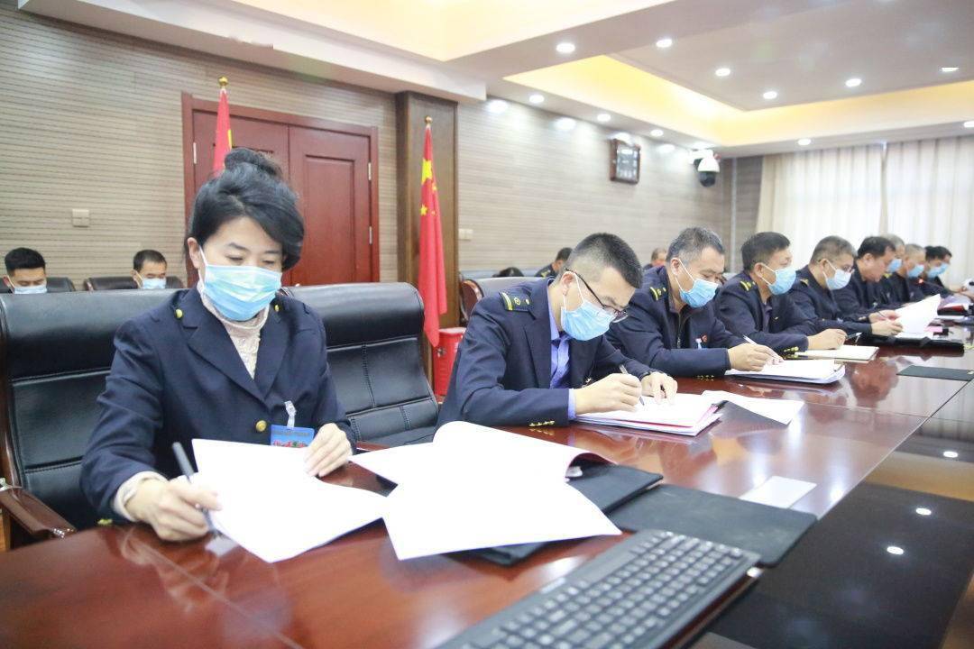 段在一号会议室采取视频会议的方式,召开了中国铁路工会中国铁路