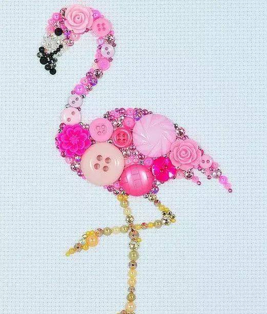 幼儿园手工编辑:教儿育女学堂--纽扣创意小动物公鸡鹤狐狸蝴蝶孔雀