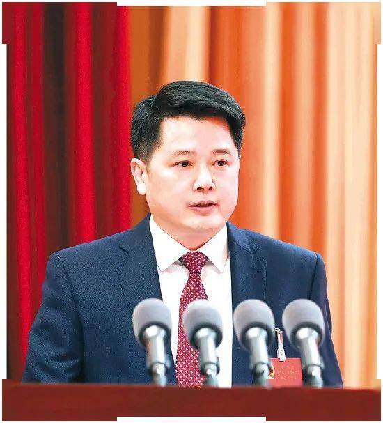 市长 李楚——2022年1月12日在桂林市第六届人民代表大会第二次会议上