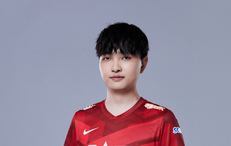 焕烽超神wbg拿下开门红姿态给we支招兮夜可学习小虎