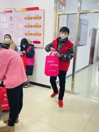 小学生可以参与哪些社区服务 45aa713f6f9246cf93fd323d205fc5a4.jpeg