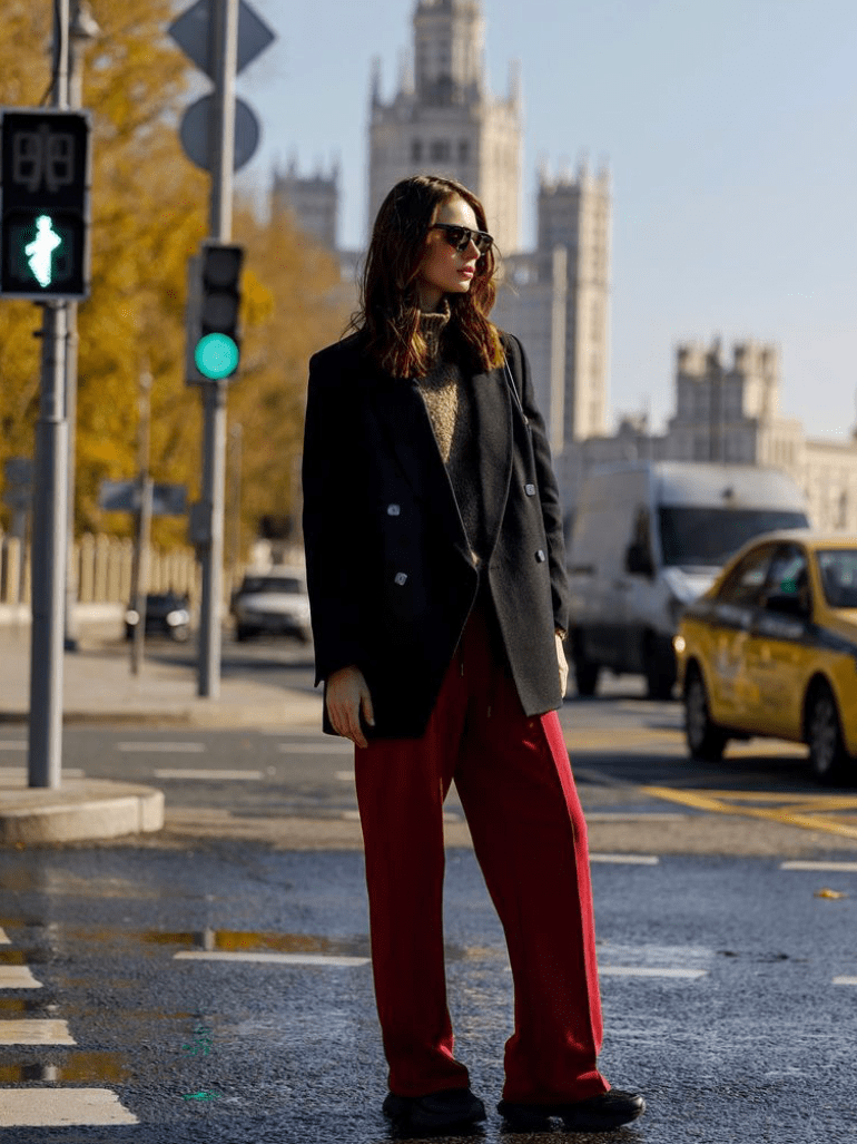 细节一身黑，换个穿法更时髦