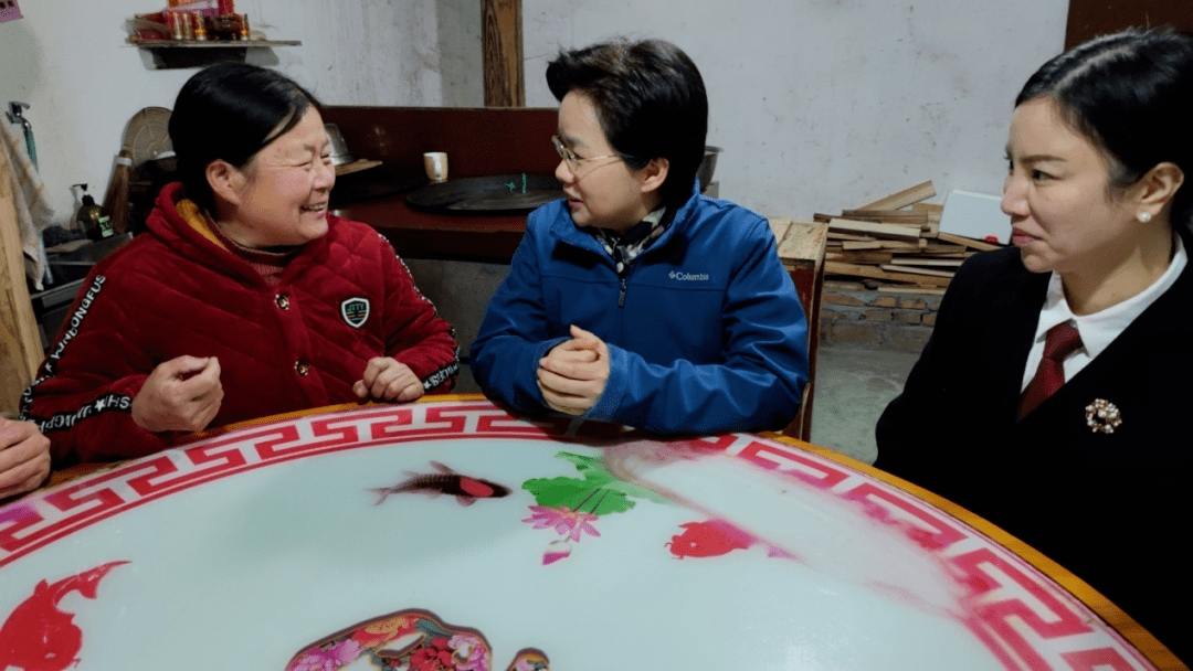 省妇联领导来宁开展调研慰问活动