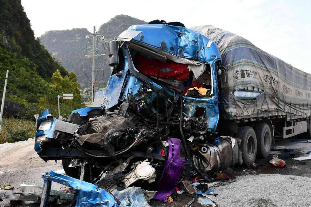 2021年度"十大交通事故案例",现场触目惊心