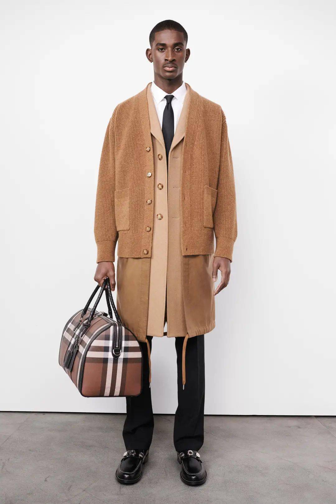 流苏 【秀场】Burberry 2022 早秋时装秀