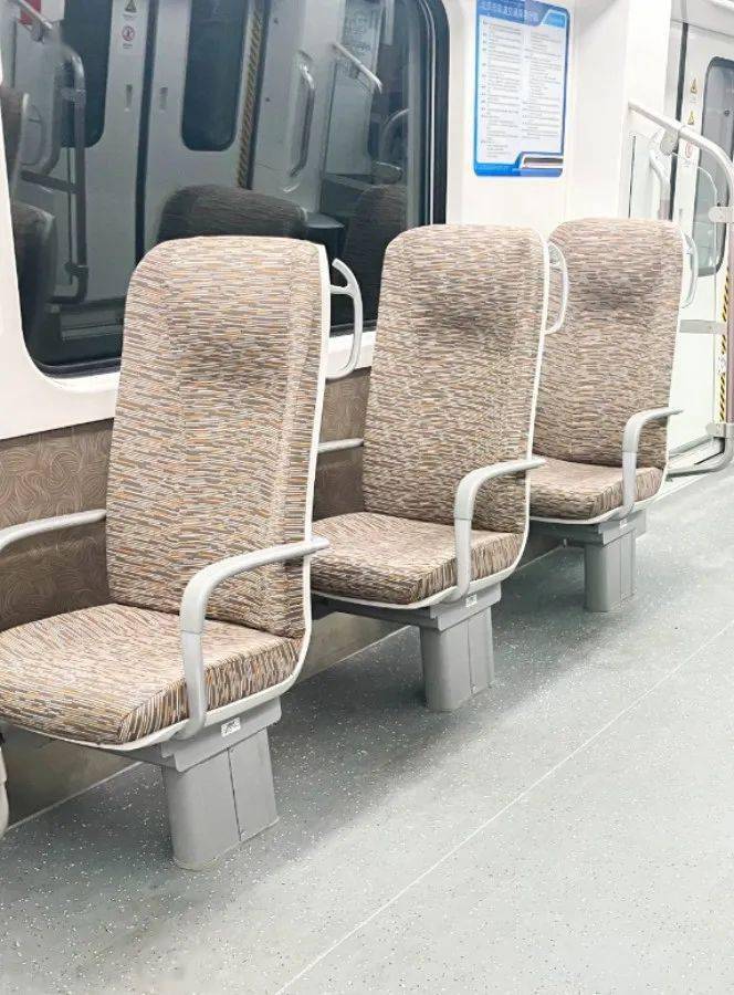 事儿_地铁_牛街