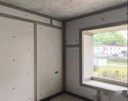 外墙内保温如何施工现场示例