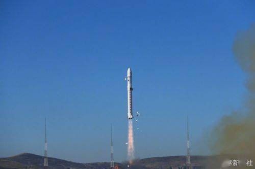 开门红！我国成功发射试验十三号卫星
