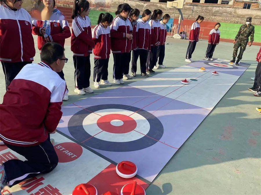 房山让冰雪运动走进校园!_南尚乐_高山滑雪_越野