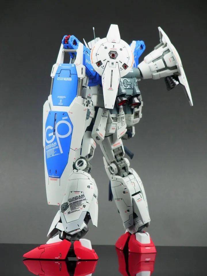 小t高达秀rgrx78gp01fb