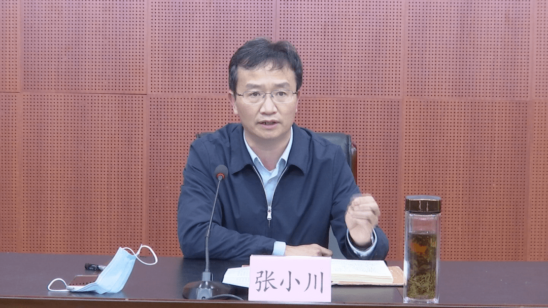 常委,常务副县长李明海,县委常委,副县长彭长春在石城分会场收听收看