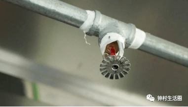 电动车充电方便插头 23e46239442f48168fff02621f6044de.png