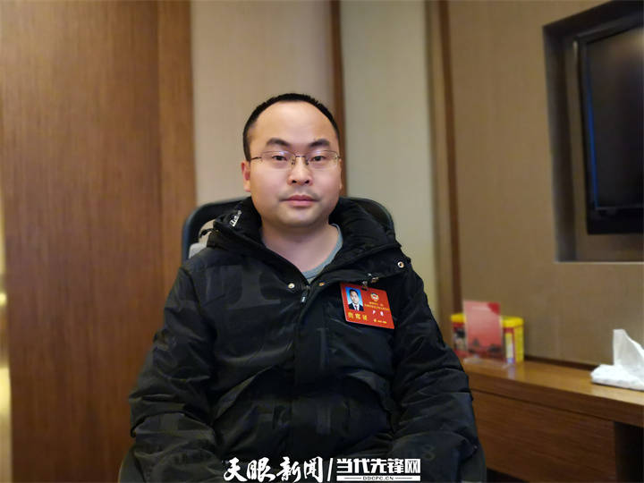 该航道贵州段途经黔西南自治州贞丰县,望谟县,册亨县,安顺市镇宁自治