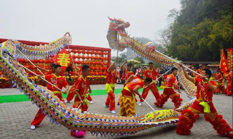 景区|助力乡村文化建设，英西峰林喜迎“乡潮中国年”