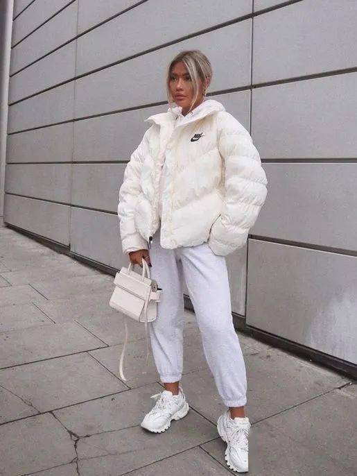 身材 “大衣”失宠了？现在流行这么穿！保暖又显瘦！