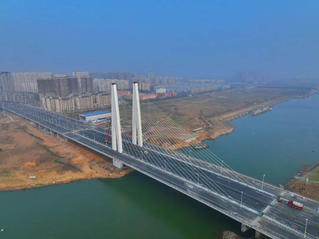 阜阳阜裕大桥图片