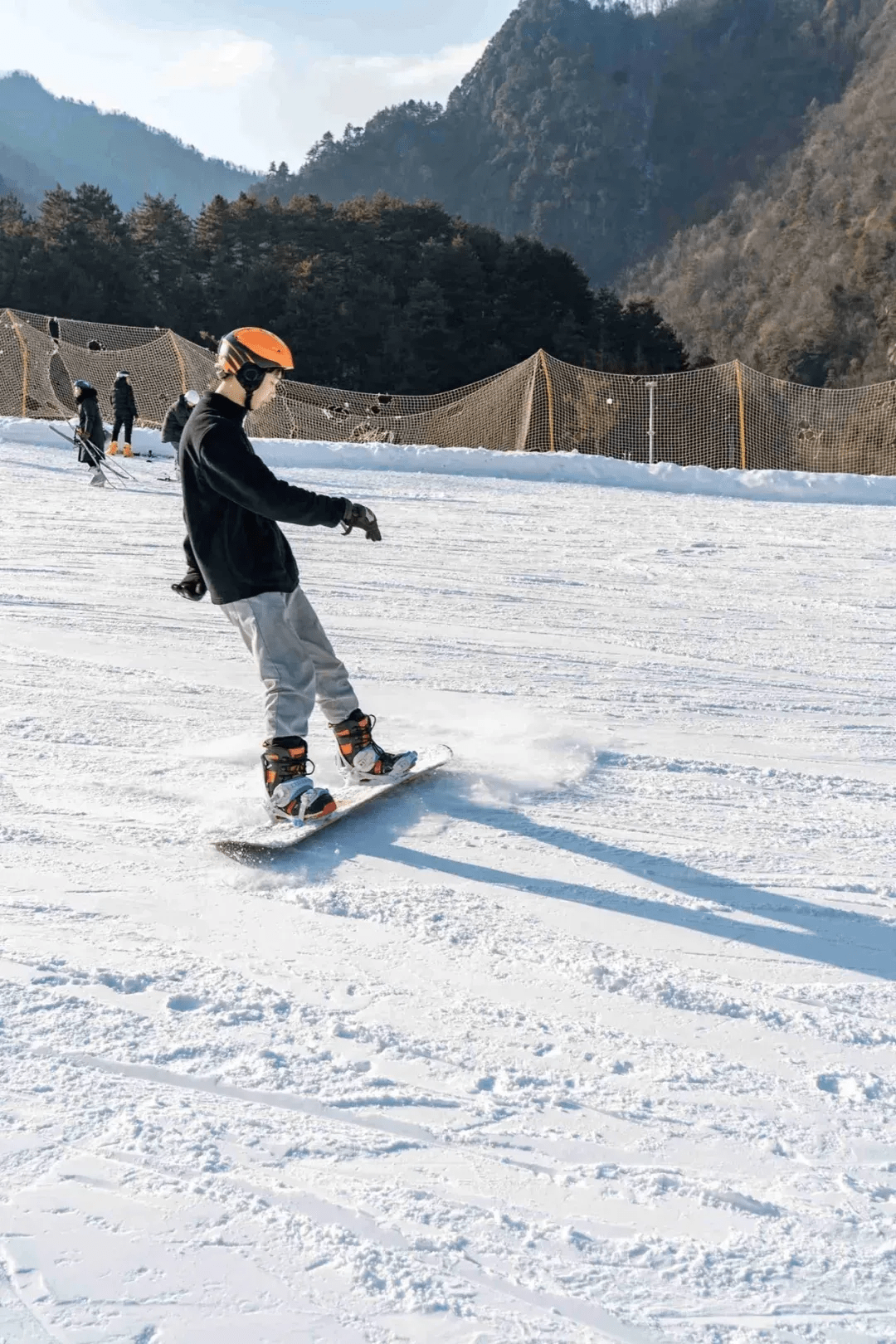 相关|公告！紫柏山国际滑雪场1月24日起恢复运营！