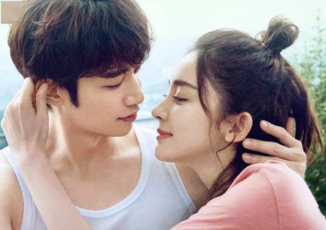 眼睛|有效笑容如何诞生？年夜饭别再尬笑 娜扎教你正确用脸