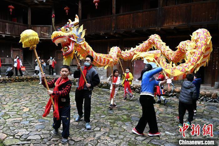 年味|漳台青年土楼故里过大年