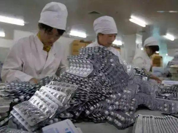 洗头“你的头发影响了你80%的颜值”：康王创始人87岁再出山，挑战5天不洗头！