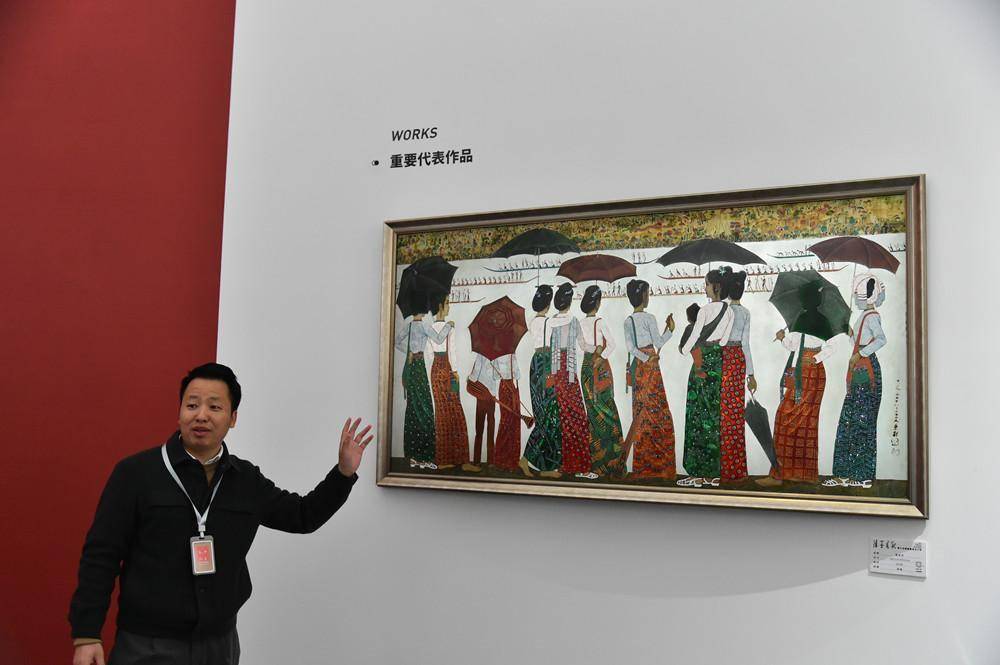 中国|“中国漆画之父”白坭开展 春节期间首设夜展