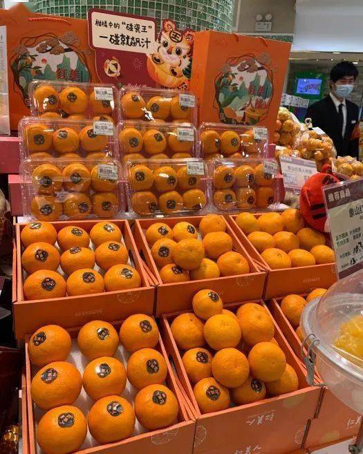 种类|这些年货采购地已备好，坚果、糕点、零食、熟食赶紧囤起来吧！