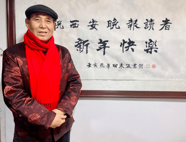 接连四年为西安东南西北四大城门写春联腻害啊这人谁呀