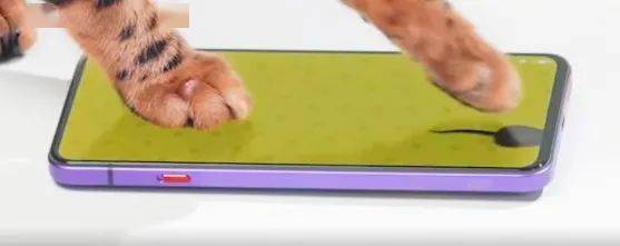 【旗舰】屏下摄像头·前置！红魔7真机视频公开 最猛游戏手机？