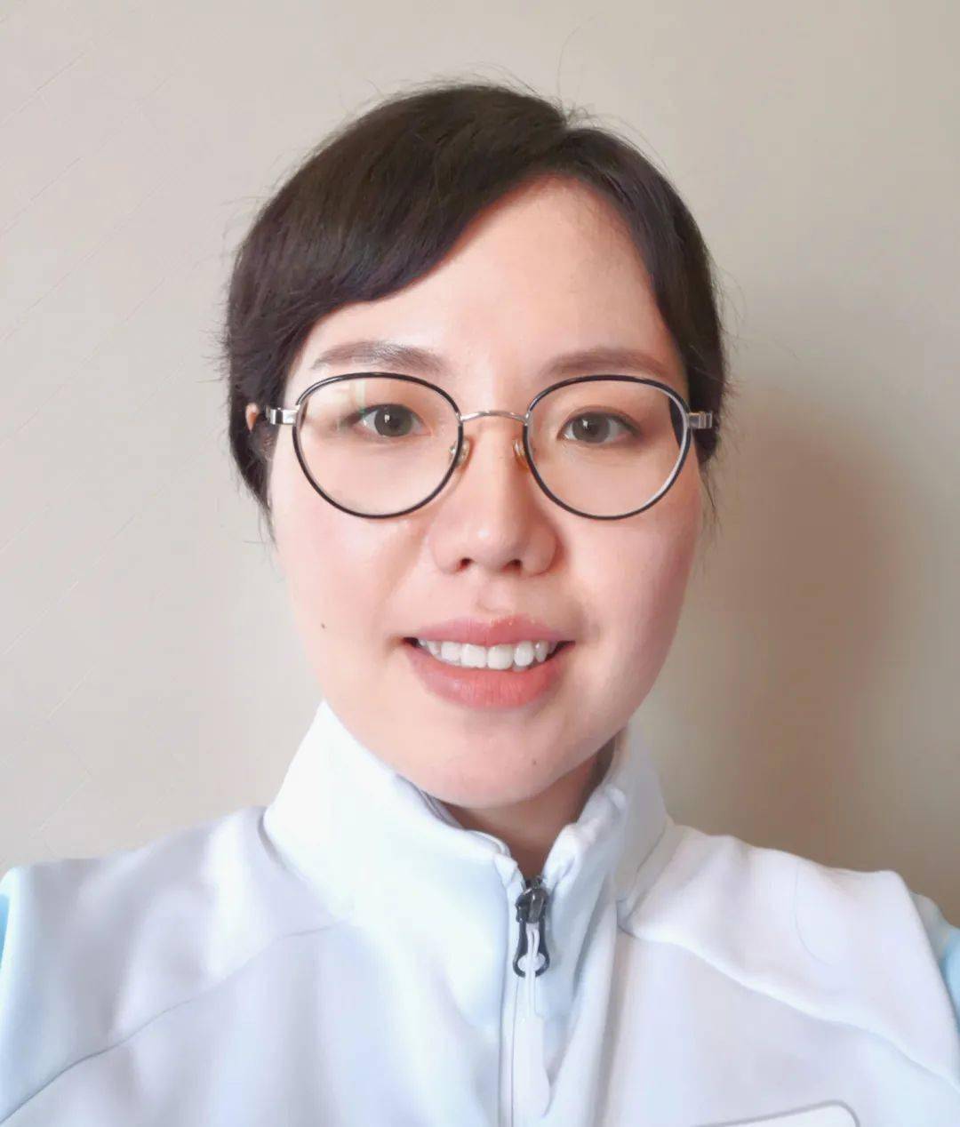 北大口腔醫(yī)院、延慶區(qū)代掛專家號,快速辦理,節(jié)省時間的簡單介紹 北大口腔醫(yī)院、延慶區(qū)代掛專家號,快速辦理,節(jié)省時間的簡單介紹