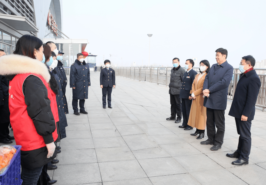 陈小洪看望慰问省军区干休所老同志和一线干部职工_工作_刘海洋_崔元